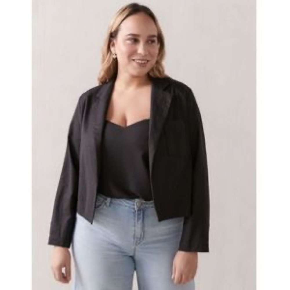 ADDITION Elle Linen Blend Black Cropped Blazer size 20